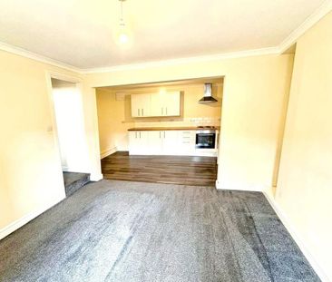 3 bedroom end of terrace house to rent - Photo 6
