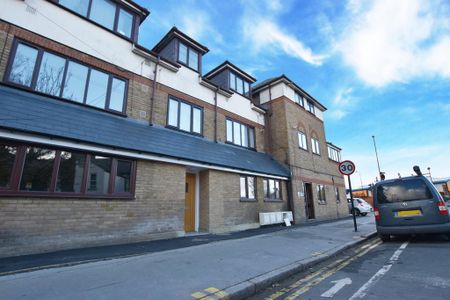 1 bedroom apartment to rent - Photo 4