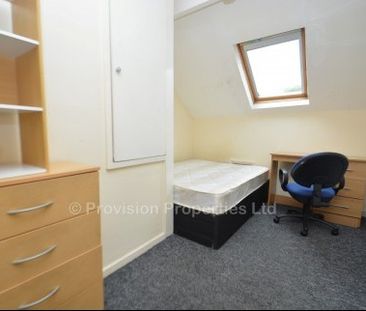 3 Bedroom Student Lets Leeds - Photo 1