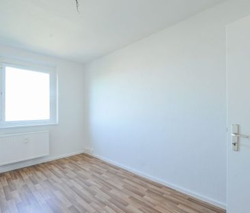 Renoviert u. mit super Ausblick – ab sofort verfügbar! - Photo 2