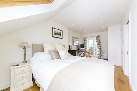 Merton Road, Putney, SW18 - Photo 3