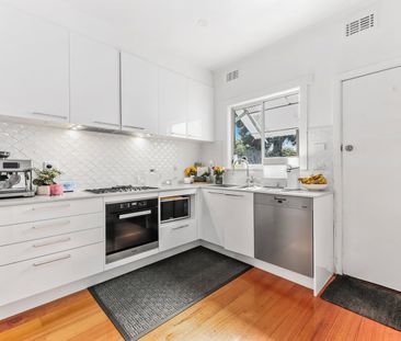 Renovated Home in Prime Malvern East Location - Photo 1