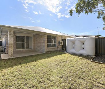 Four Bedroom Duplex - Photo 4