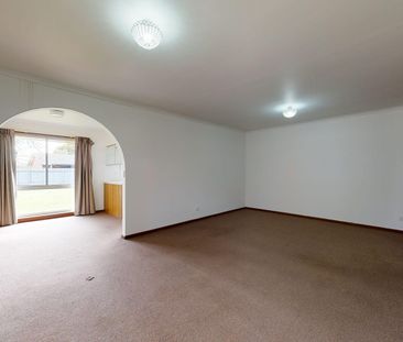 Family-Friendly Living Close to Schools, Shops & Parks - Photo 6