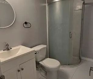 524 Hayward Crescent #Basement - Photo 4