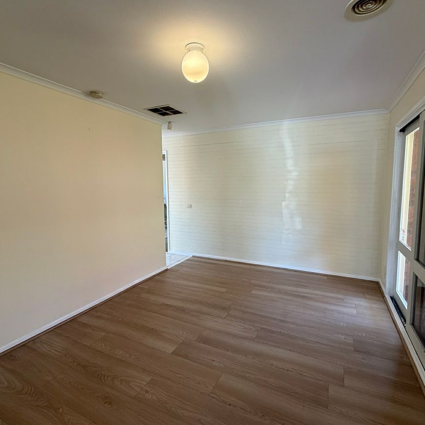 3 Kathleen Court, Hampton Park VIC - Photo 1