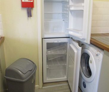 Student Properties to Let - Photo 2