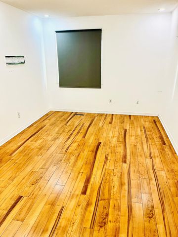 For Lease - 114 Fellowes Crescent, Hamilton, Ontario - Photo 4