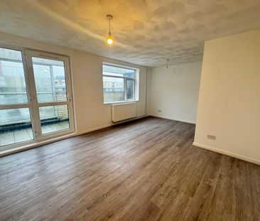 2 bedroom maisonette to rent - Photo 1