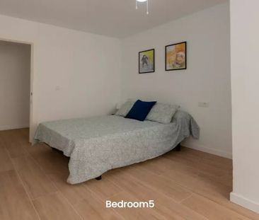 Carrer de Troia, Valencia, Valencian Community 46007 - Photo 4