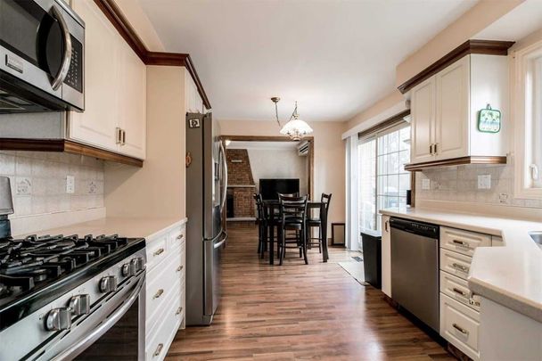 For Lease - 7 Mackay Street Unit# Upper, Brampton, Ontario - Photo 1