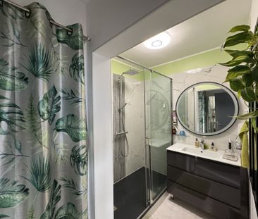 Location Appartement 4 pièces 93m² TOULON 83000 - Photo 6