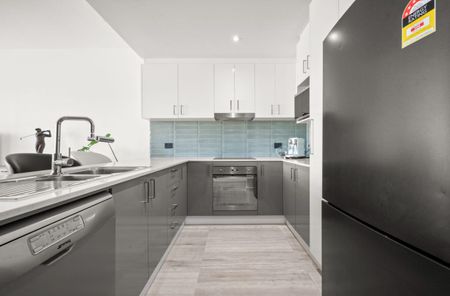 For Lease: Modern Apartment in Prime Location - 92/227 Flemington Road, Harrison - Photo 5