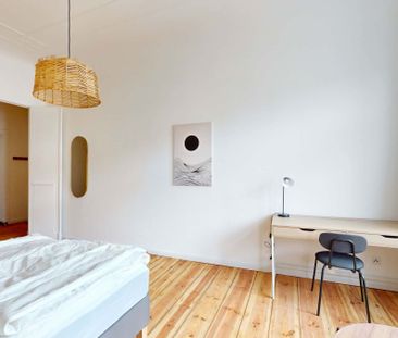 Berlin Rhein 4 - Room L (1) - Photo 4