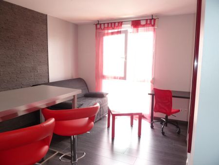 Location Appartement 1 pièce 19m² ANGERS 49000 - Photo 3