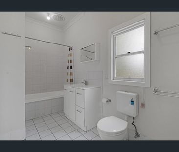 INSPECT: Tuesday 18th November, 2pm to 2:15pm - Photo 4