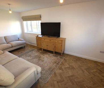 3 bedroom detached house to rent - Photo 1