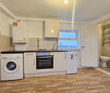 Studio Flat, Downs Road, E5 - Photo 3