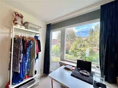 Appartement te huur - Foto 2