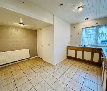 42 Moat Road, Ballymena, BT42 4DA - Photo 4