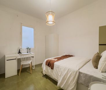 Carrer de Bertran, Barcelona, Catalonia 08023 - Photo 5