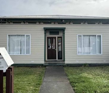 Renovated family home in Cashmere High School zone! - Photo 5