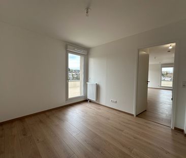 Location Appartement 2 pièces 47m² - Photo 3