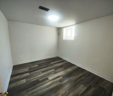 For Lease - 5 Southvale (Basement) Drive, Vaughan, Ontario - Photo 6