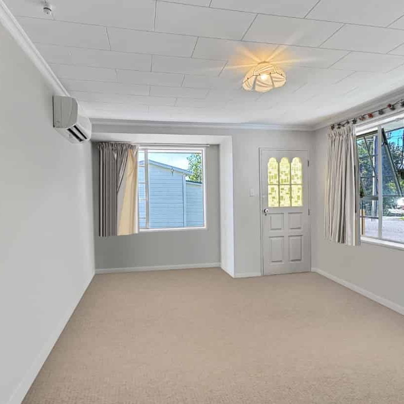 Welcome home to 14B Donald Street. - Photo 1