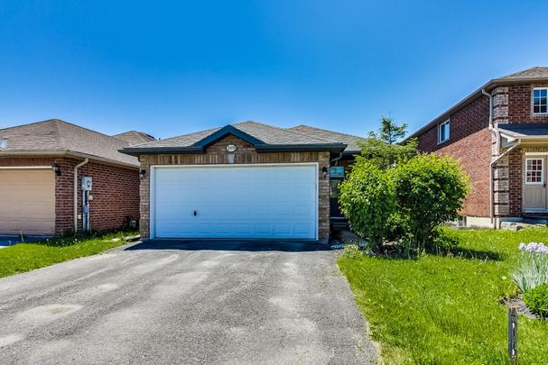 For Lease - 209 Dunsmore Lane Unit# Lower, Barrie, Ontario - Photo 1
