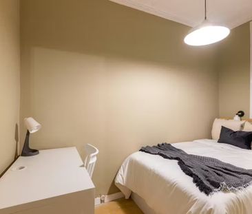 Carrer d'Aragó, Barcelona, Catalonia 08011 - Photo 6