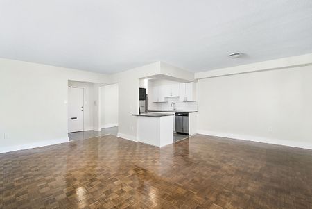 Maeford Court Apartments - Photo 5