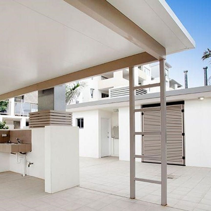 Vibrant Southbank Lifestyle at a Convenient Location&excl; - Photo 1