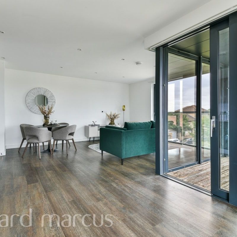 Watteau Square, CROYDON - Photo 1