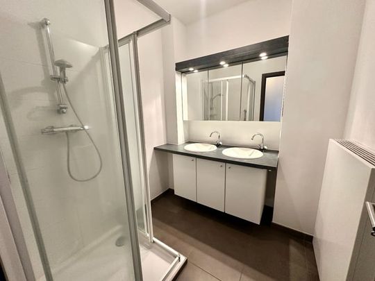 Appartement te huur - Photo 1