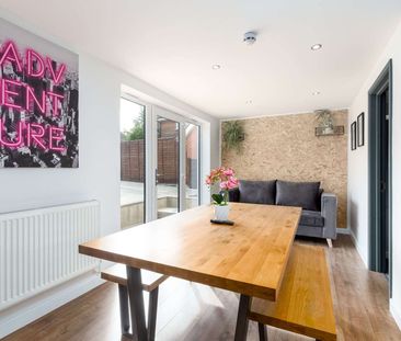 OX Living is proud to present this high-quality 9-bedroom co-living... - Photo 3