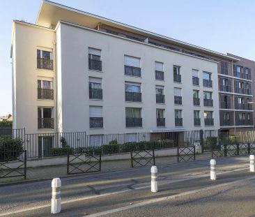 location Appartement T2 DE 45.86m² À LE CHESNAY - Photo 5