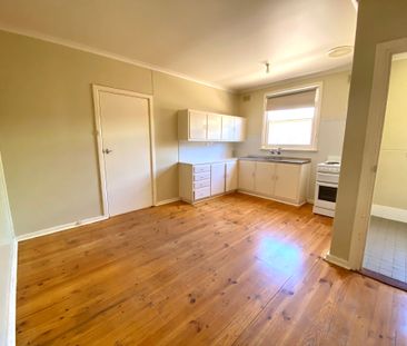 To register & apply for this property, please use this link: https:... - Photo 5