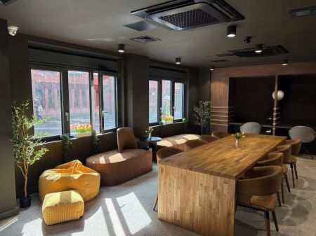 Townhouse Compact Ensuite - Photo 2