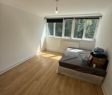 4 bedroom maisonette to rent - Photo 2