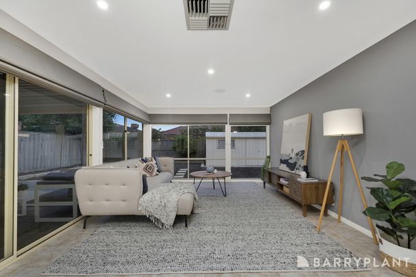 Experience the Best of Botanica Park Estate Living; - Photo 1