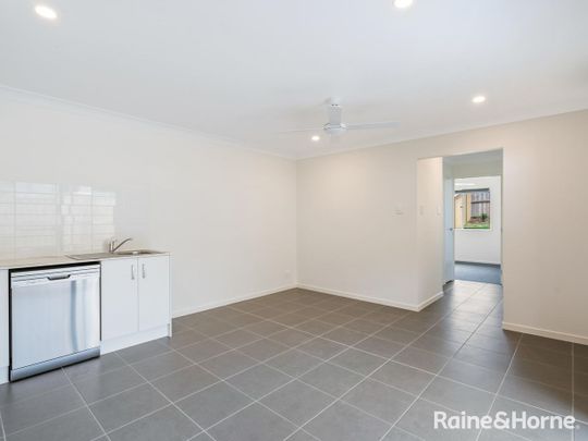 2/13 McGlinchey Crescent, Thornton, NSW 2322 - Photo 1