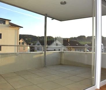 3.5 Zimmer, 94 m², 1. Stock - Photo 1