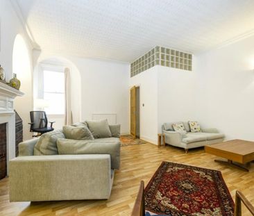 2 Bed Maisonette, Yorkshire Grey Place, NW3 - Photo 4