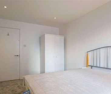 Queens Road, Reading, Berkshire, RG1 - Photo 4