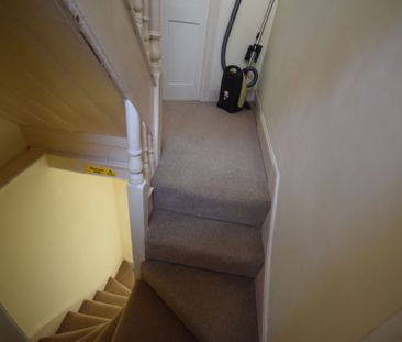 3 Bedroom House To Rent in Town Centre - £1,455 pcm Tenancy Info - Photo 4