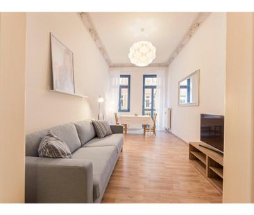 TOPLAGE NEUSTADT : Exklusive 3-Zimmer-Wohnung mit 2 Balkonen - Photo 4