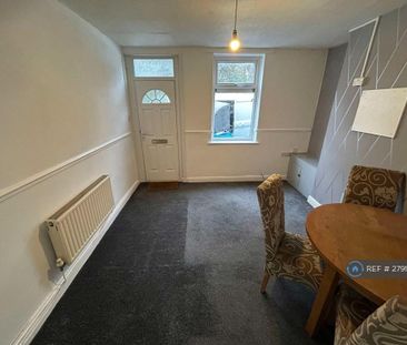2 bedroom terraced house to rent - Photo 3