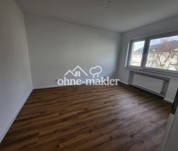 Erstbezug nach Sanierung! Helle 2-Zimmer-Wohnung mit Balkon & Stell... - Photo 5