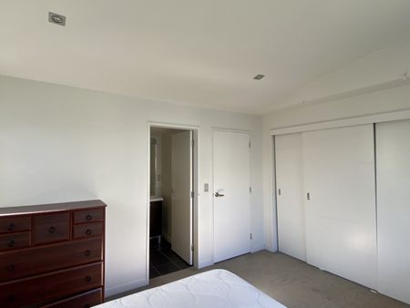 51/120 Rintoul Street, Newtown - Photo 2